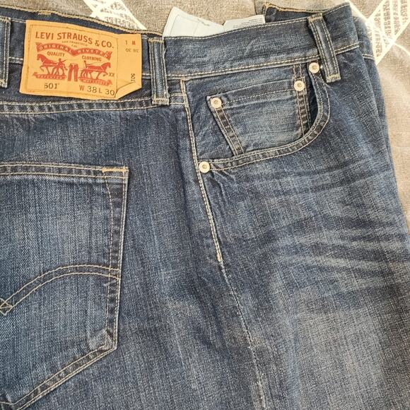 Levis 501 Button Fly Jeans Mens 38x30 Blue Original Straight Leg Dark Wash Denim - Picture 4 of 12